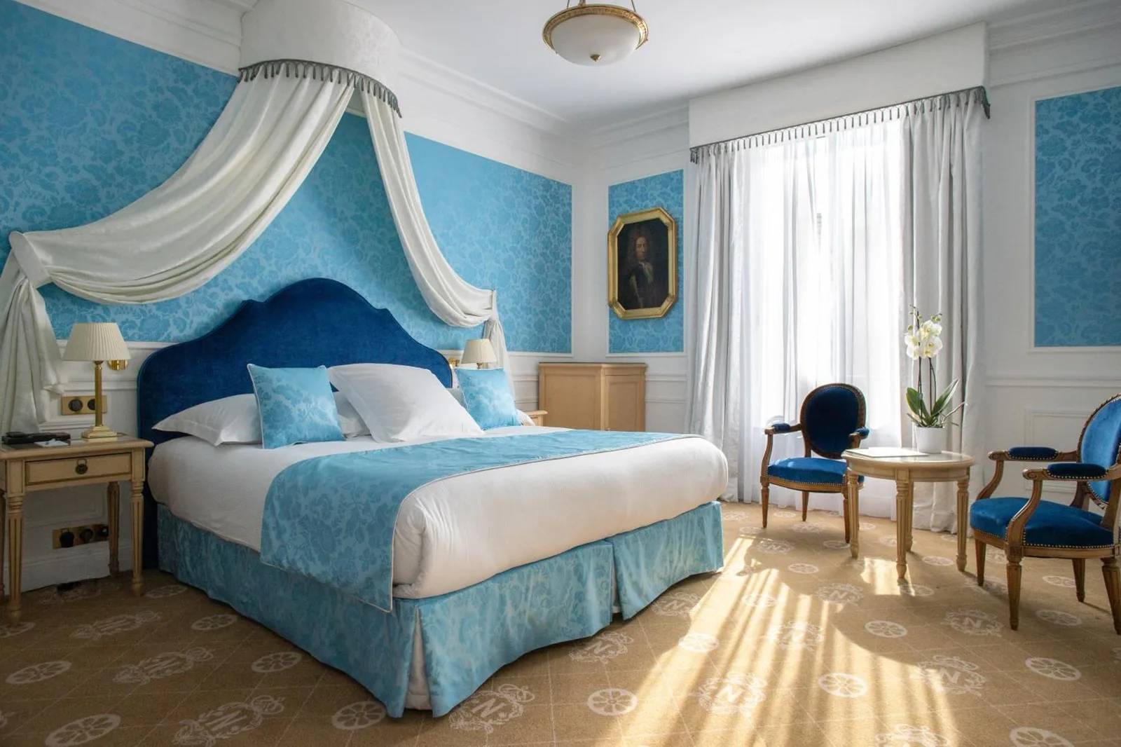 Chambre de luxe à l'Hôtel Le Negresco à Nice