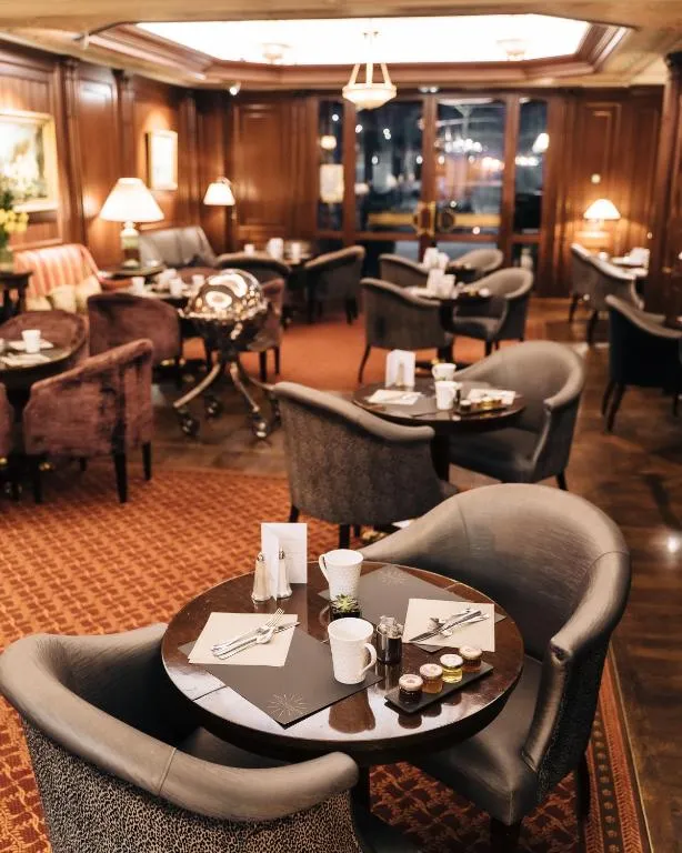 Interior lounge area at Hôtel Napoleon Paris