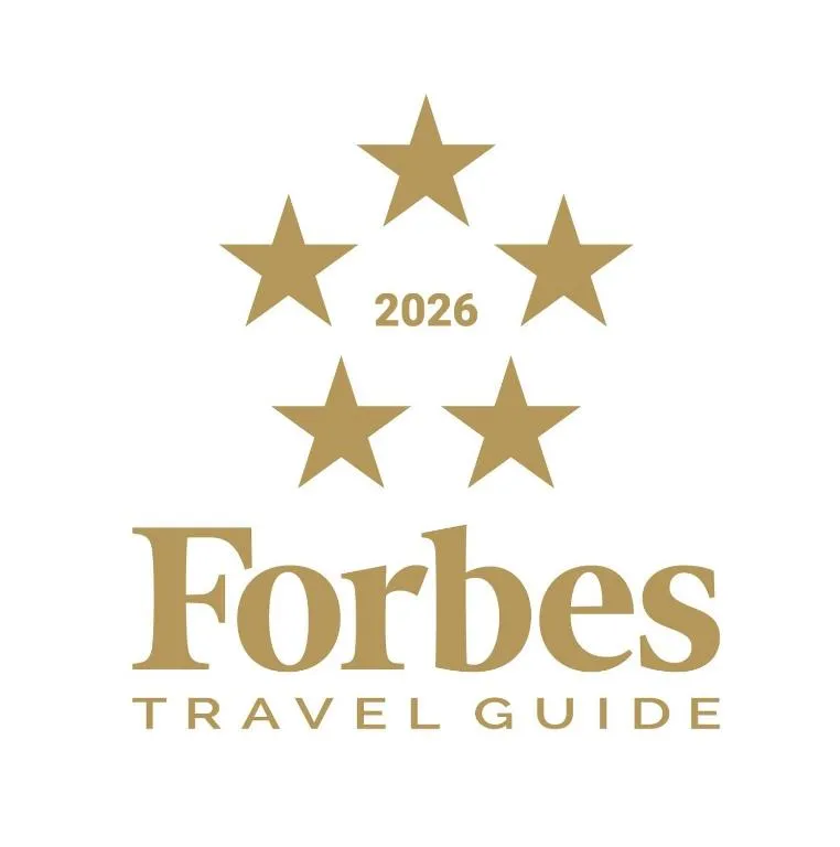 Logo du Guide de Voyage Forbes pour l'Hotel New Otani Tokyo