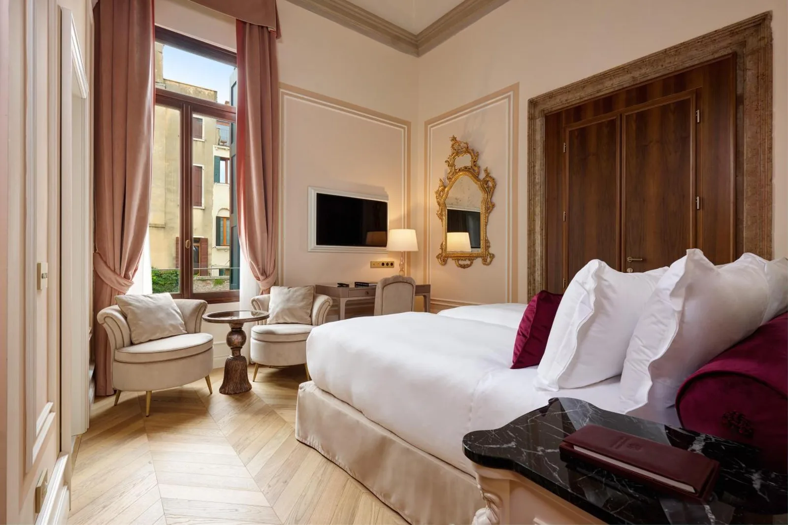 Charming guest room at Hotel Palazzo Giovanelli e Gran Canal in Venice