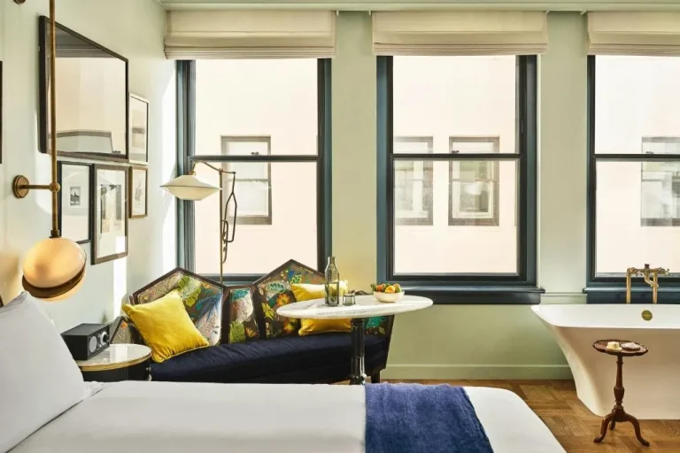 Inviting lounge area in guest room at Hotel Per La, Autograph Collection in California
