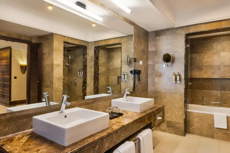 Espacio de estar en una suite en Hotel Riu Palace Tikida Agadir