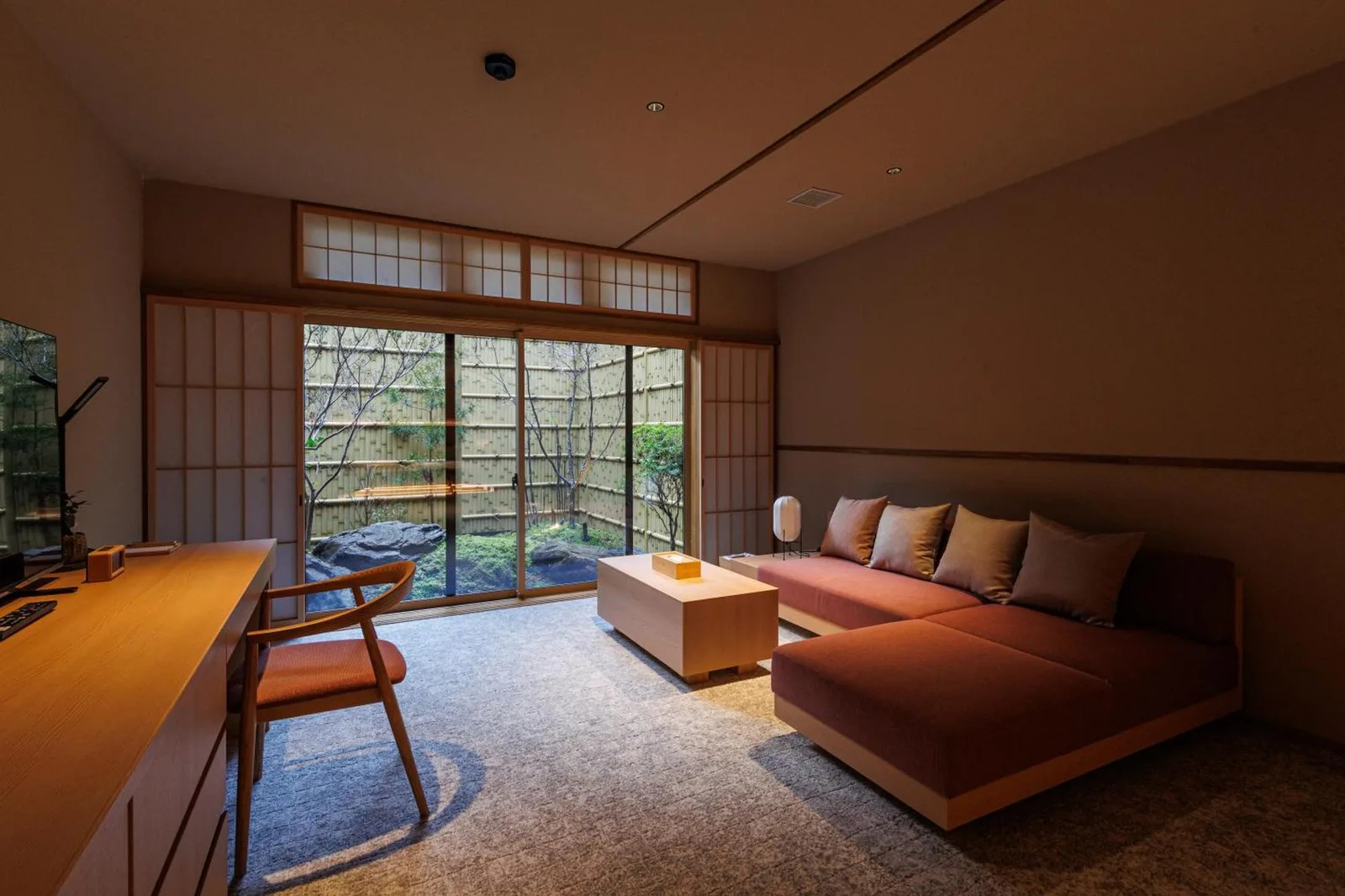 Nara Kasuga Deer Hotel room with garden access