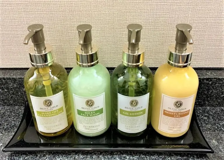 Artículos de tocador premium en la habitación del Hotel Shikinoyakata Hakone Ashinoko