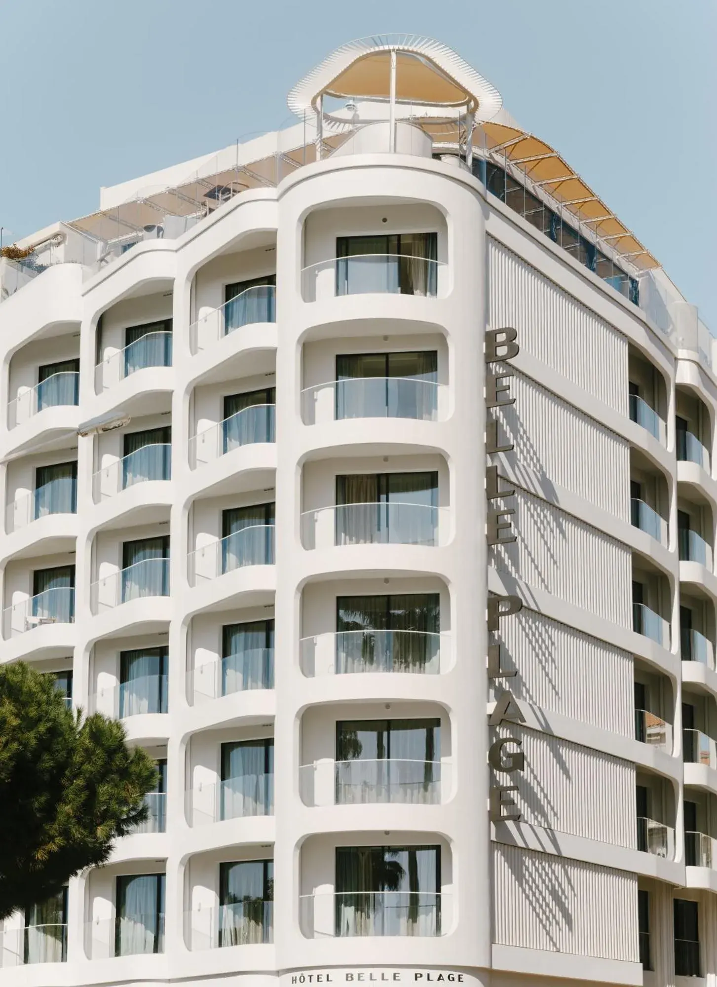 Vista exterior del Hôtel & Spa Belle Plage en Cannes