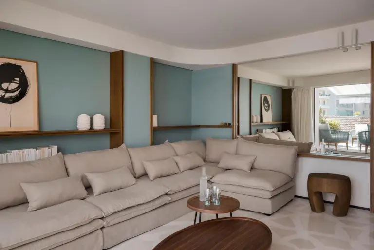 Encantadora área de estar en Hôtel & Spa Belle Plage