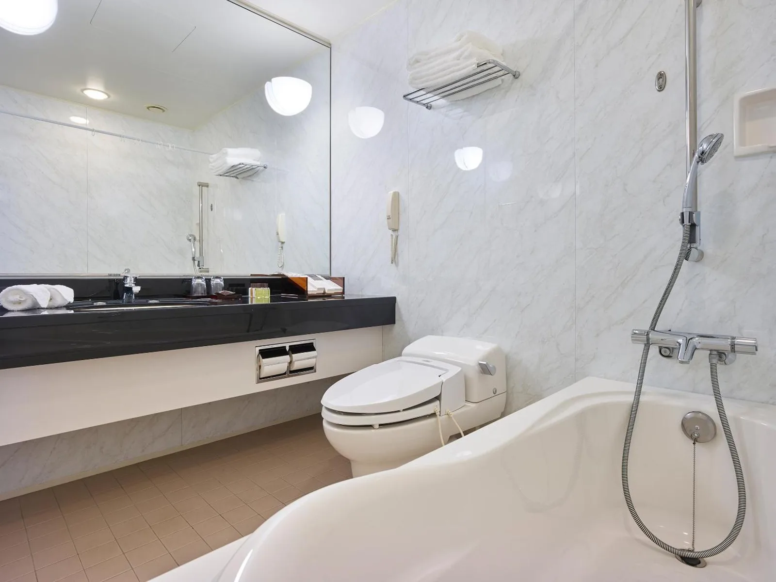 Modern bathroom at The Celestine Tokyo Shiba