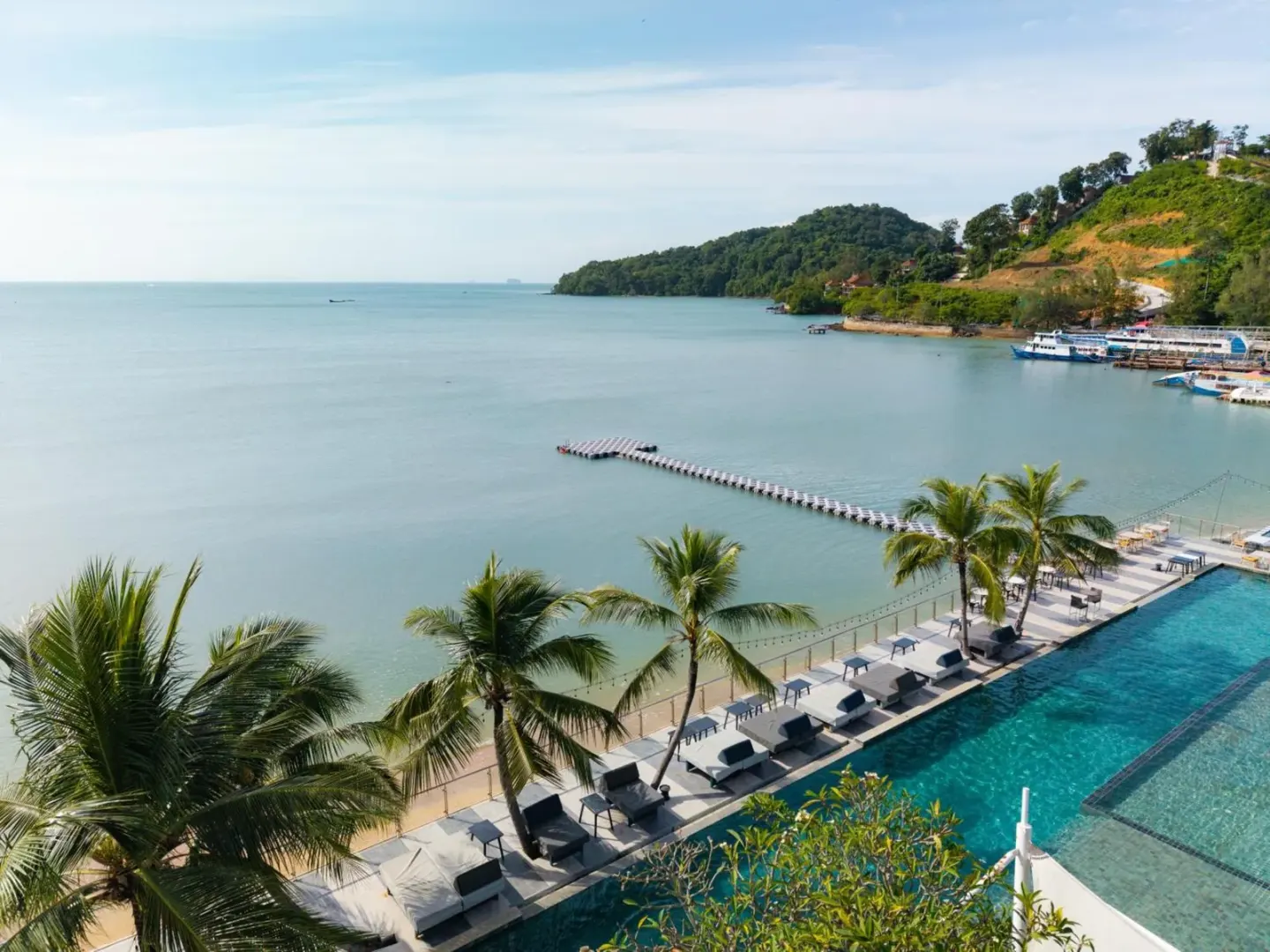 Hotel Tide Phuket Beachfront, in Phuket