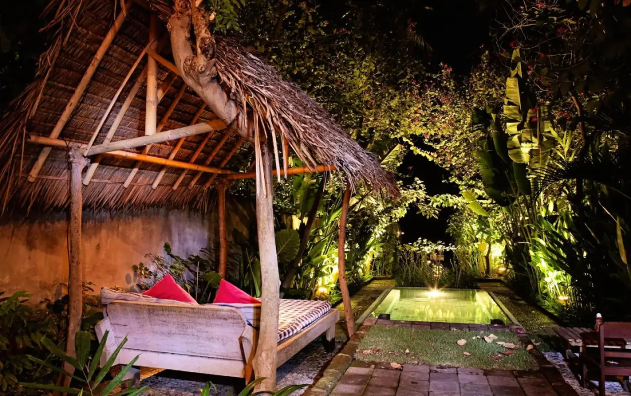 Evening Lounge