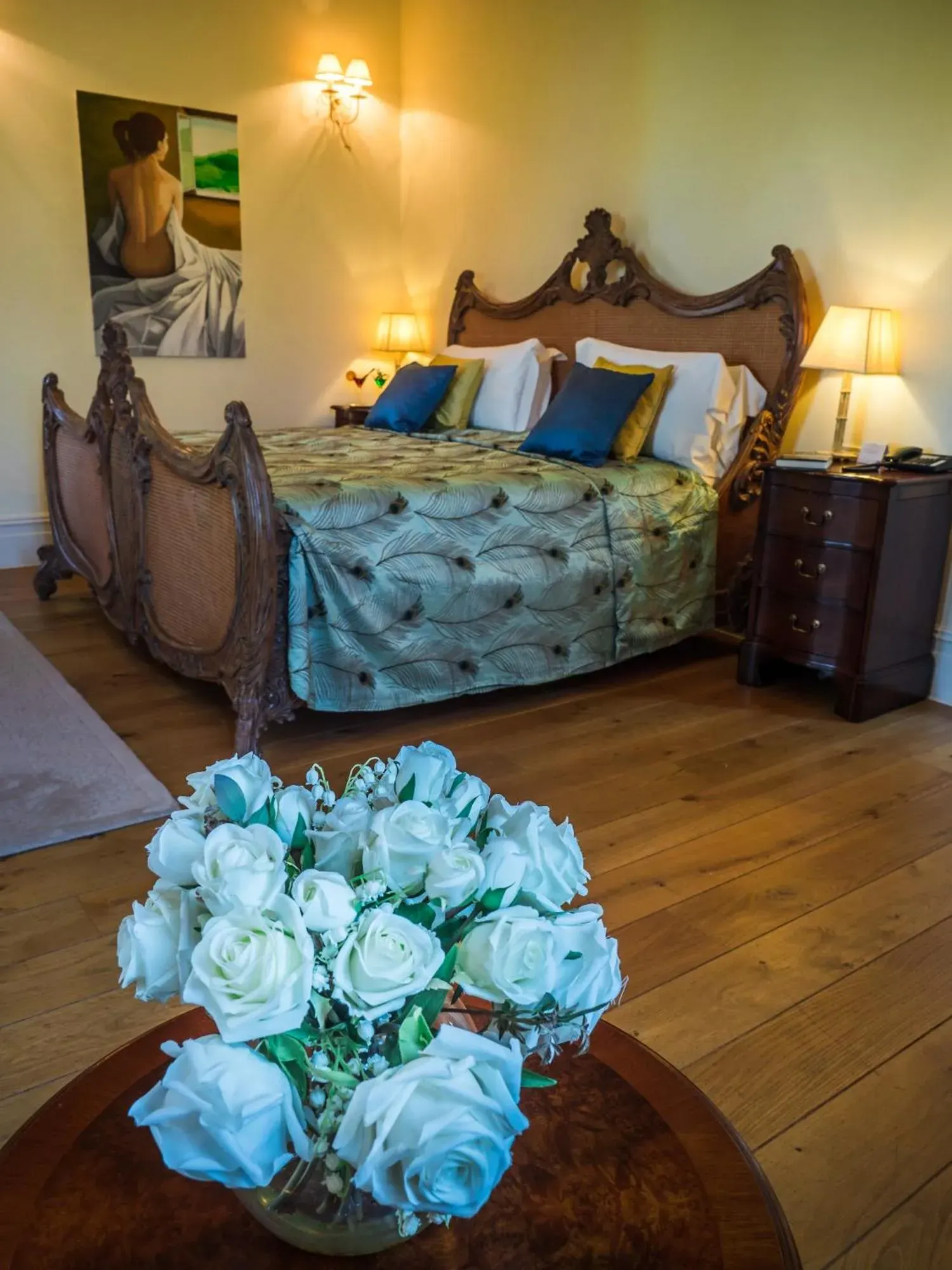 Elegant bedroom at Hotel Villa Casanova in Lucca, Italy