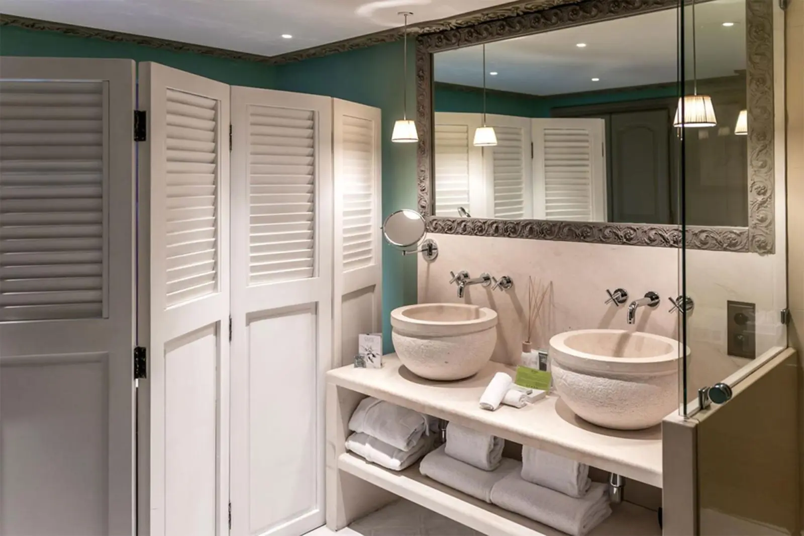 Elegantes Badezimmer im Hôtel Villa Marie Saint Tropez