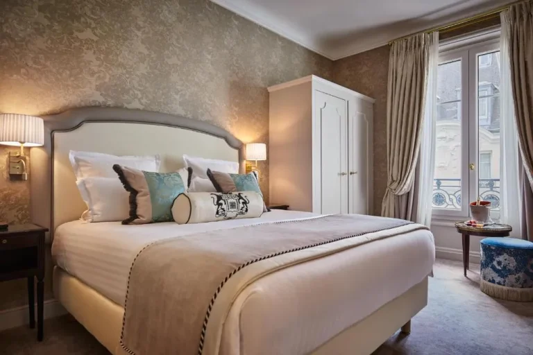 Another view of Deluxe Room at Hotel Westminster in Paris