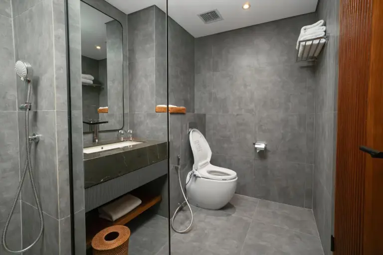 Bathroom in HOUSE Sira Lombok