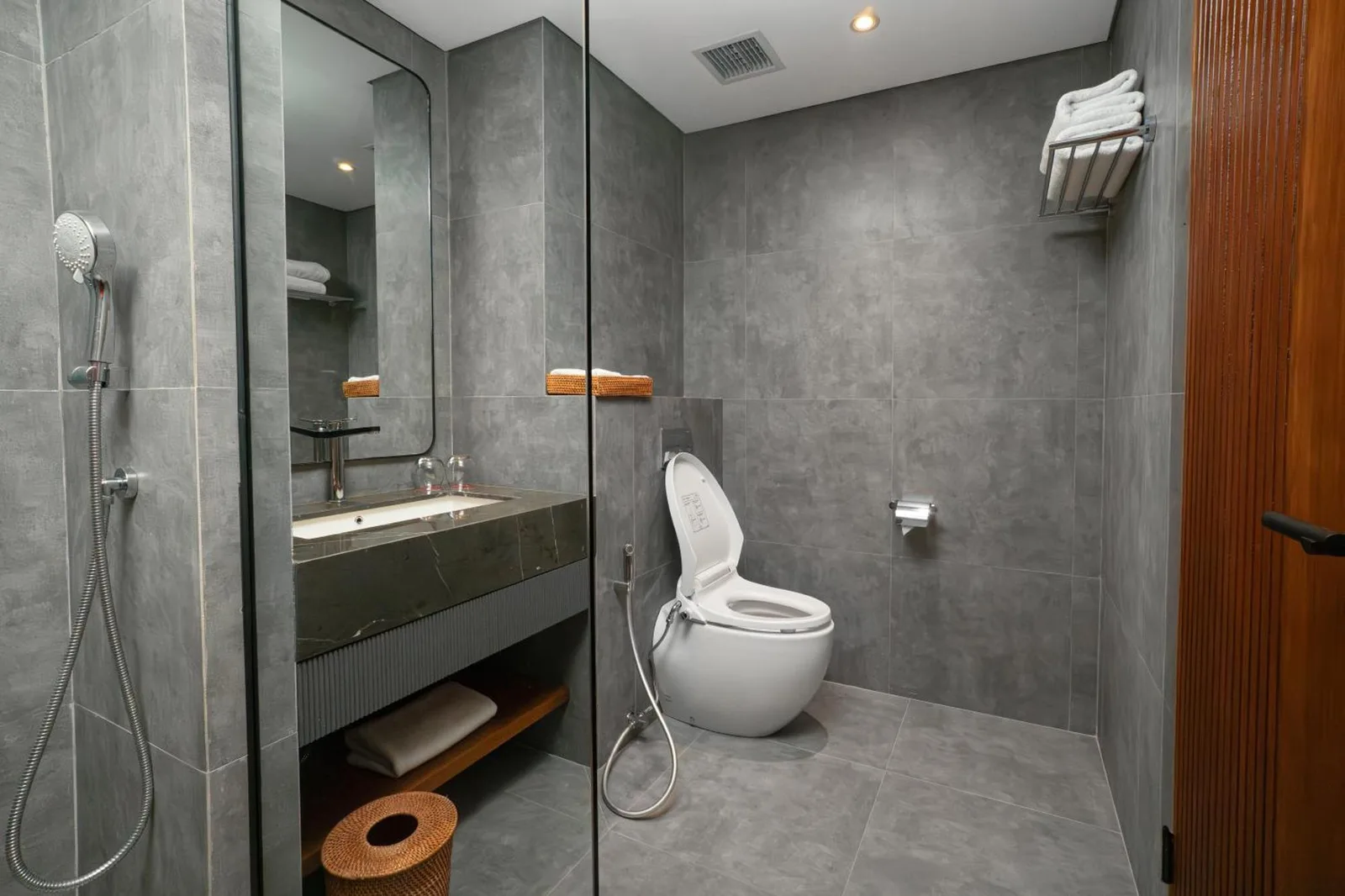 Bathroom in HOUSE Sira Lombok
