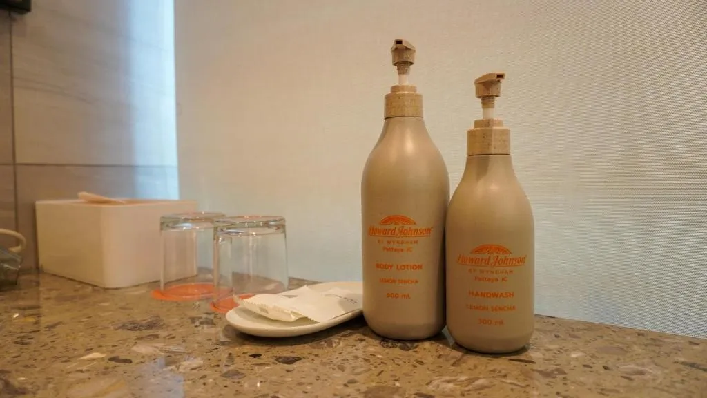 Howard Johnson by Wyndham Pattaya hair care products