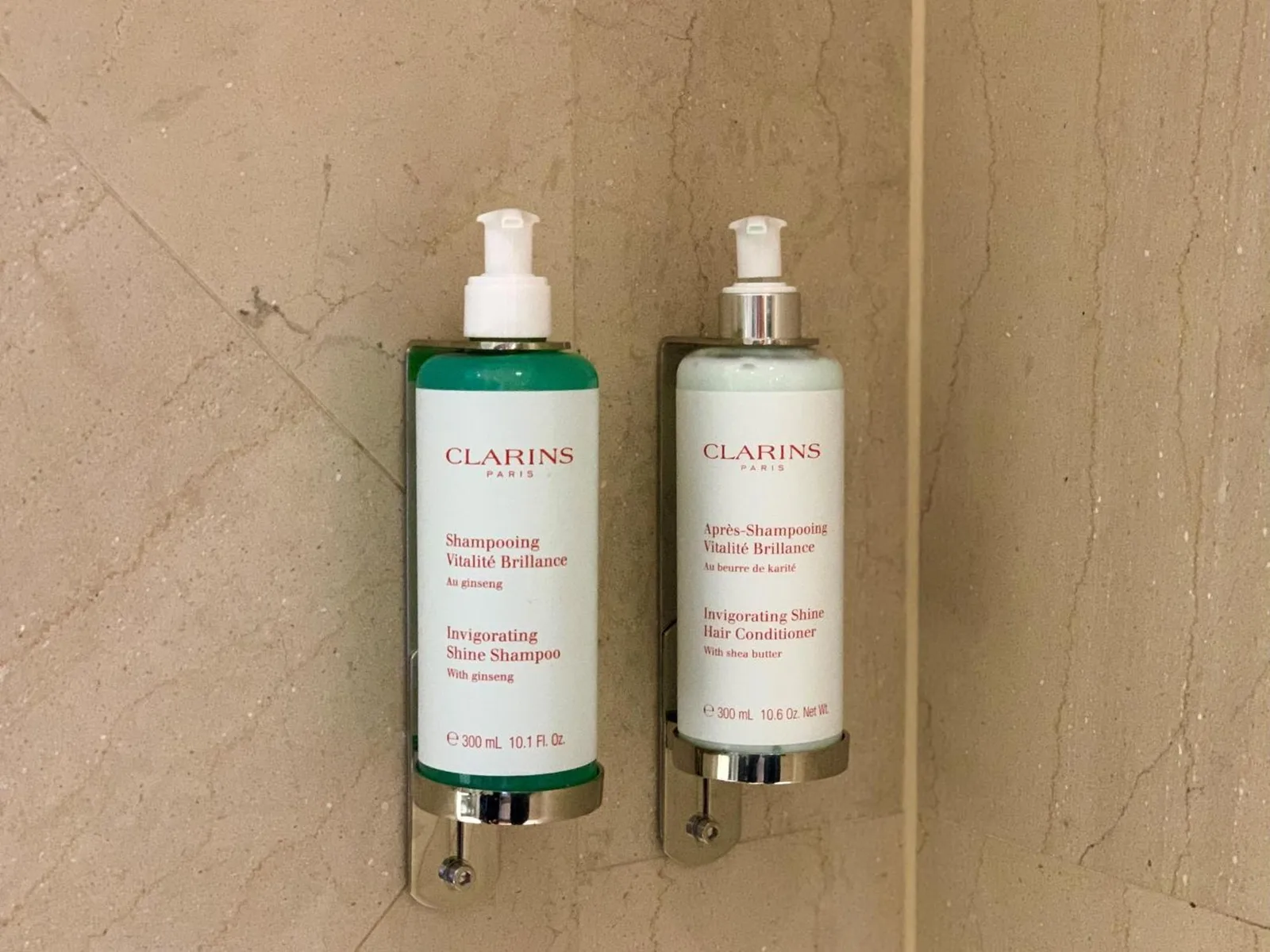 Champú y acondicionador Clarins en Hyatt Paris Madeleine