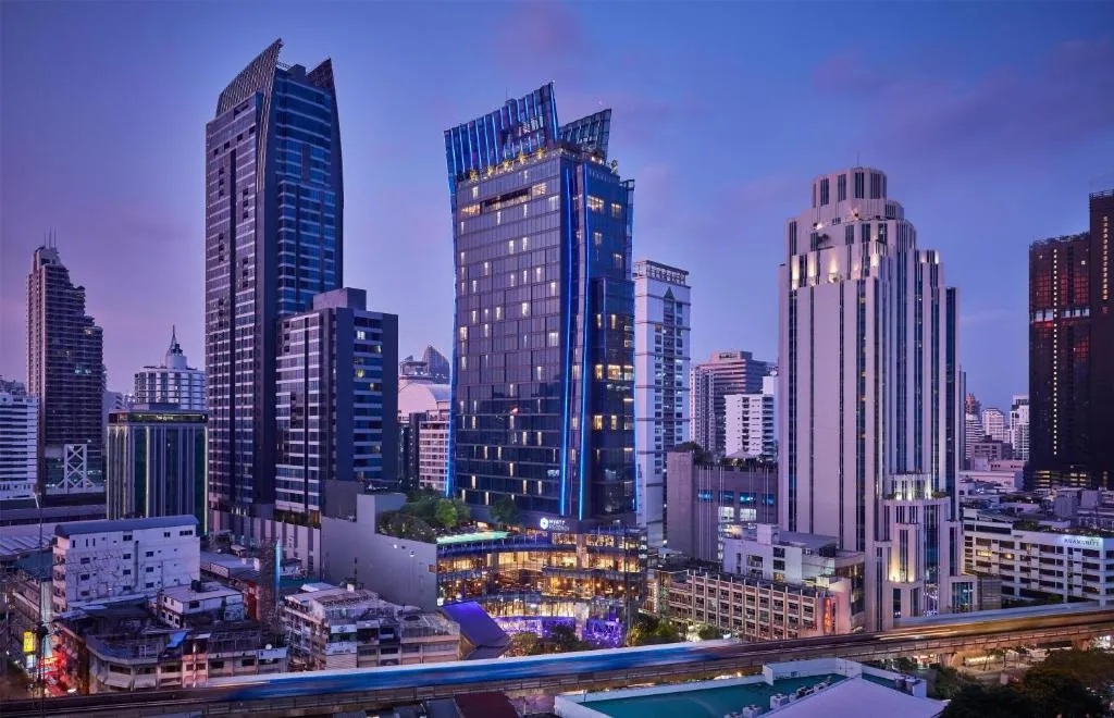 Hyatt Regency Bangkok Sukhumvit exterior view