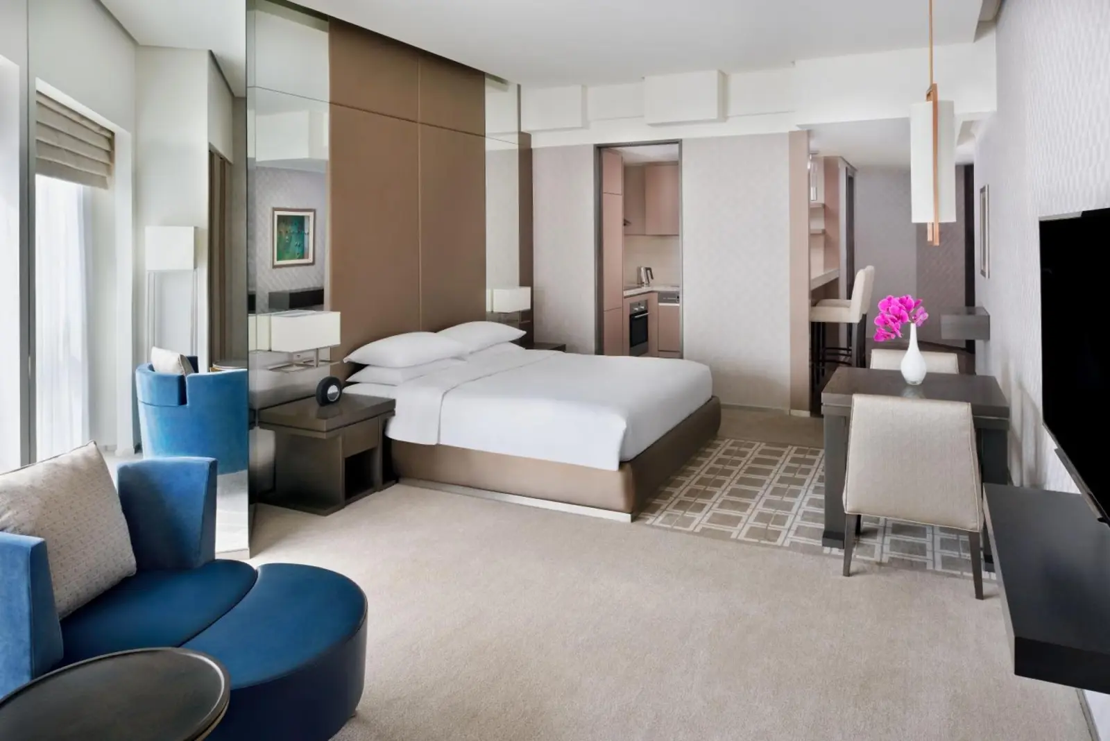 Suite de dormitorio en Hyatt Regency Creek Heights Residences en Dubái