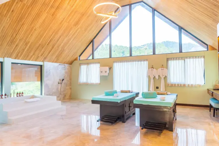 Wellness-Spa-Behandlungsbereich im Ida B Domain Resort in Koh Samui