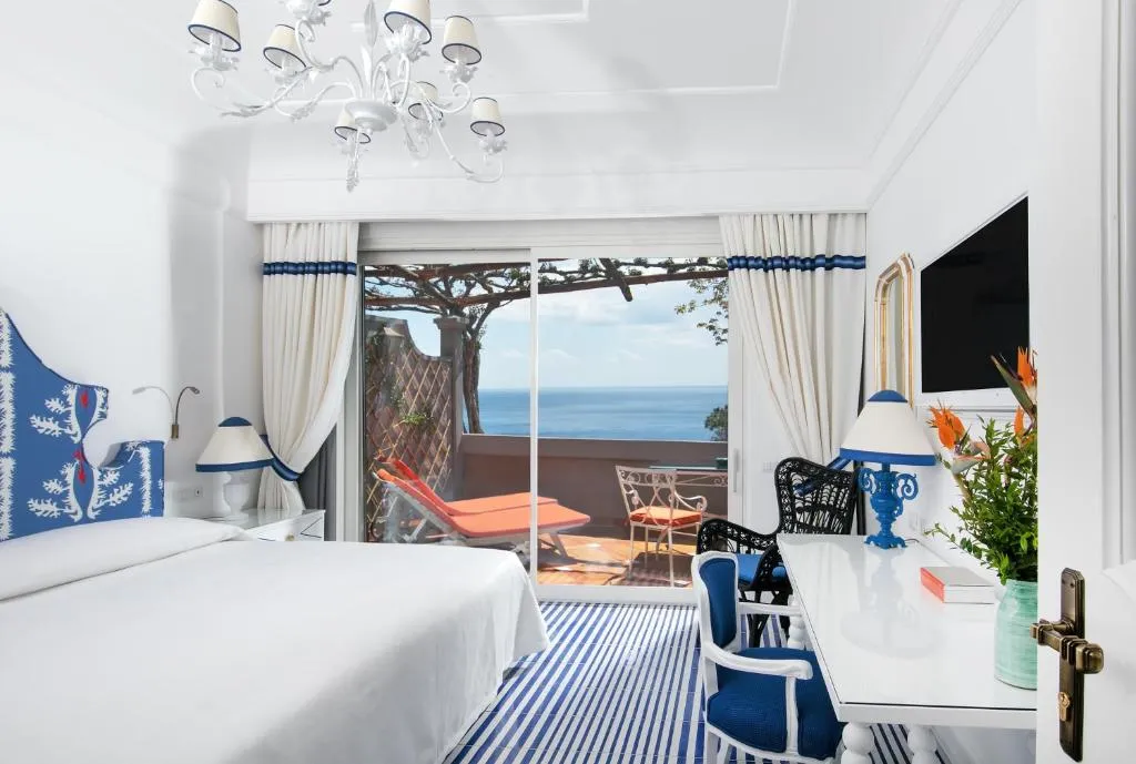 Habitación con vista al océano y terraza en Il San Pietro di Positano