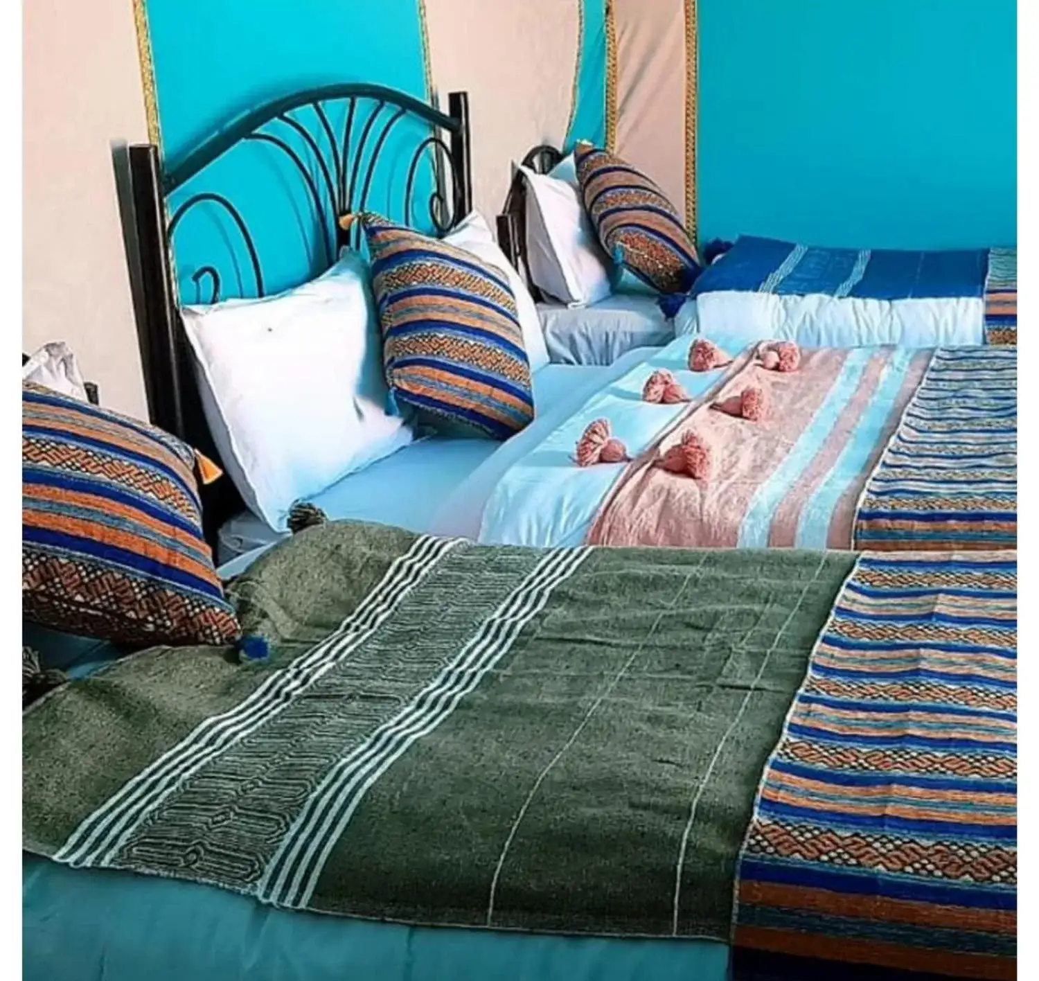 Triple Bed Tent