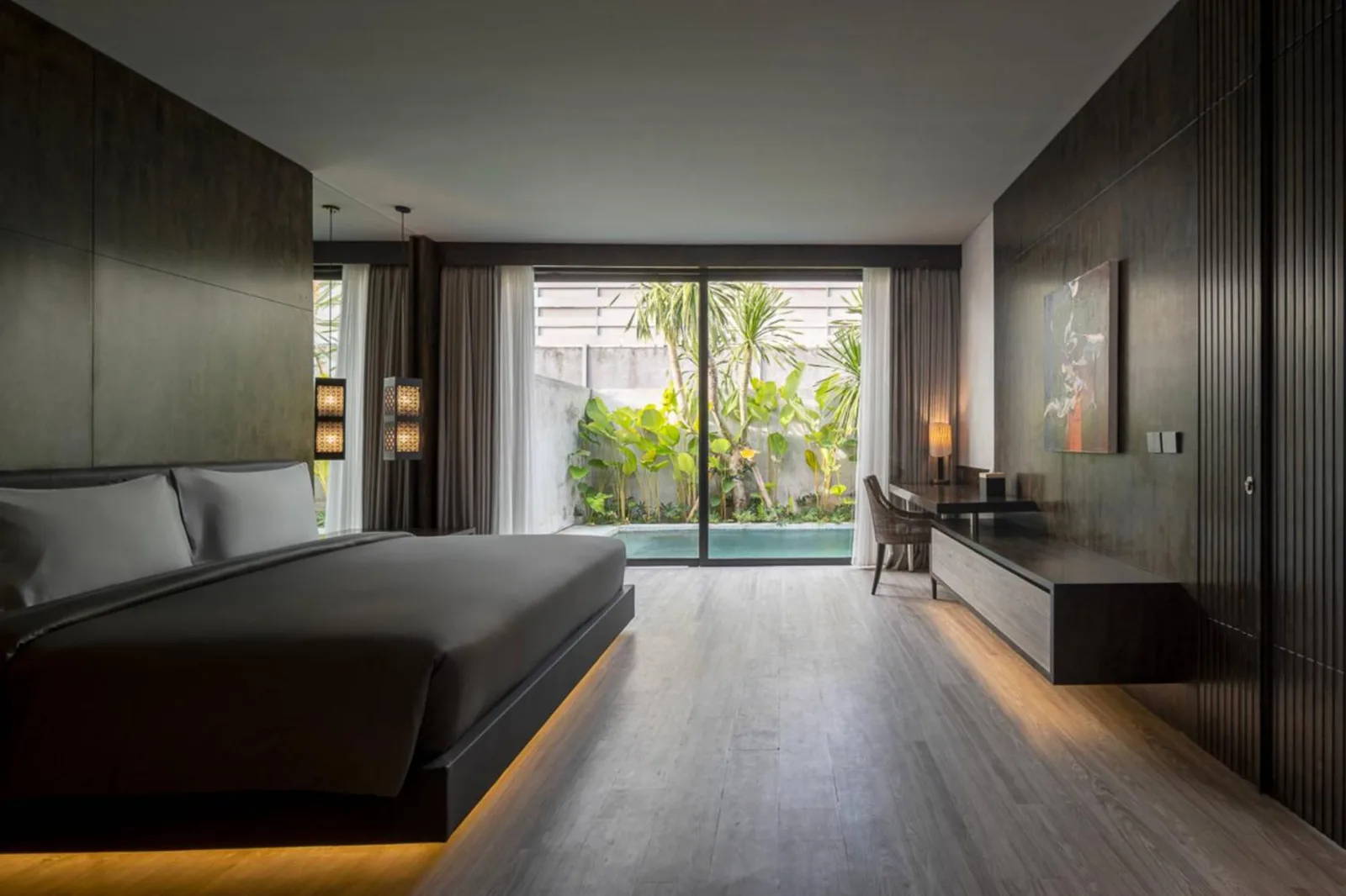 INSPIRA Seminyak spacious room with garden view