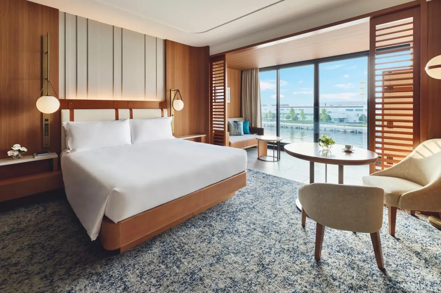 Blick aus dem Deluxe King Room im InterContinental Yokohama Pier 8