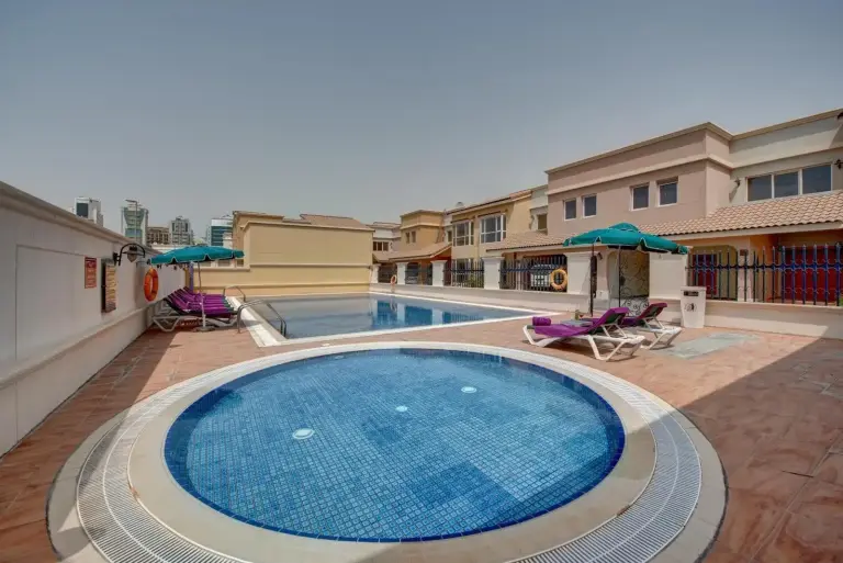 J5 Villas Holiday Homes Barsha Gardens, in Dubai