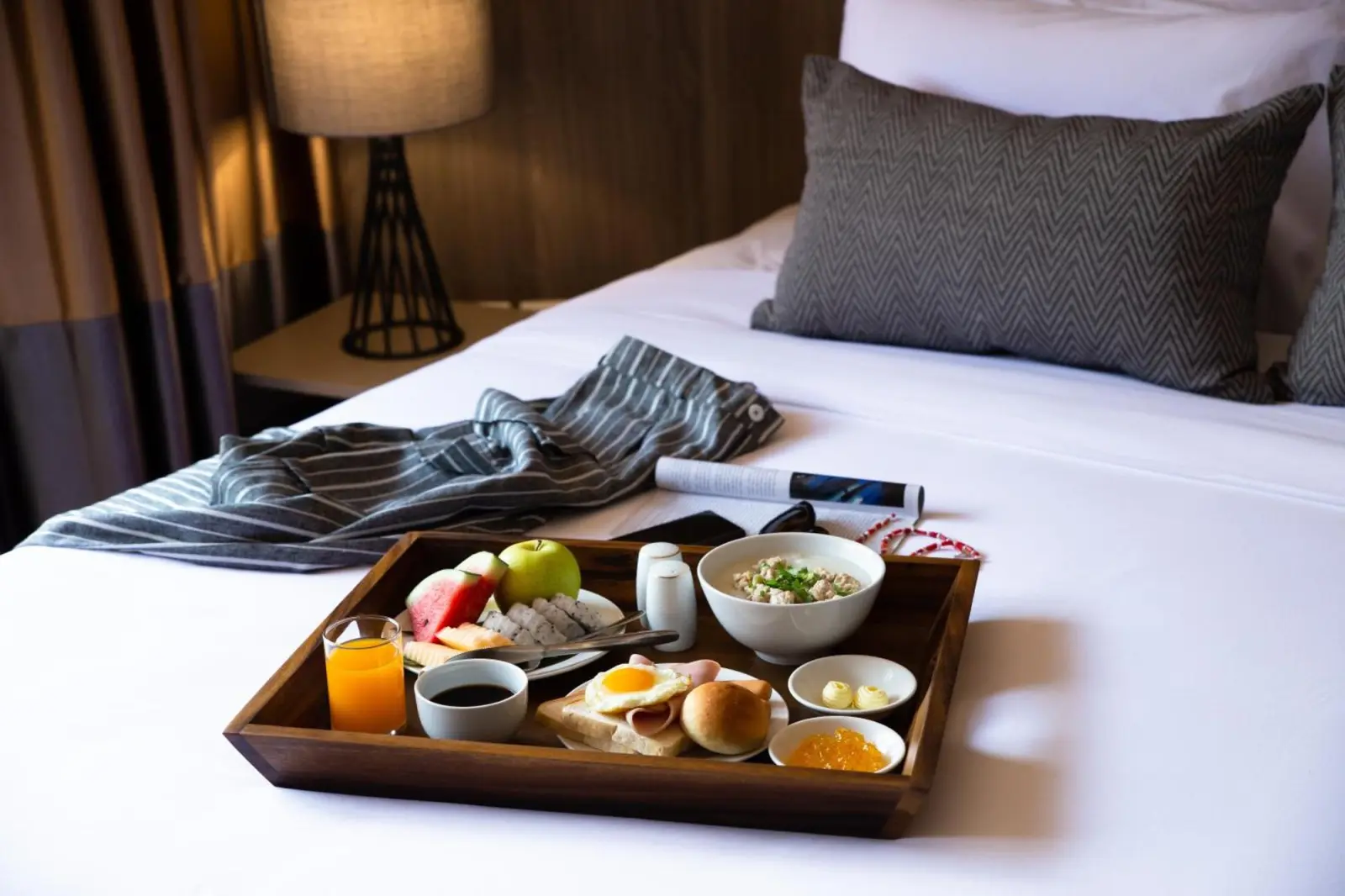 Restauration en chambre au Jazzotel Bangkok