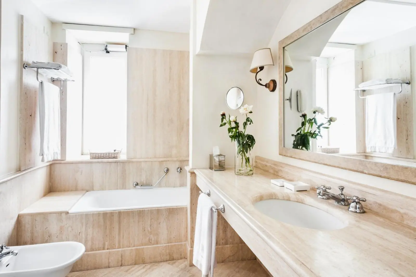 Bathroom with elegant design at Jumeirah Capri Palace in Capri
