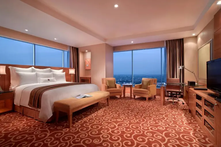 Chambre sophistiquée du JW Marriott Hotel Medan