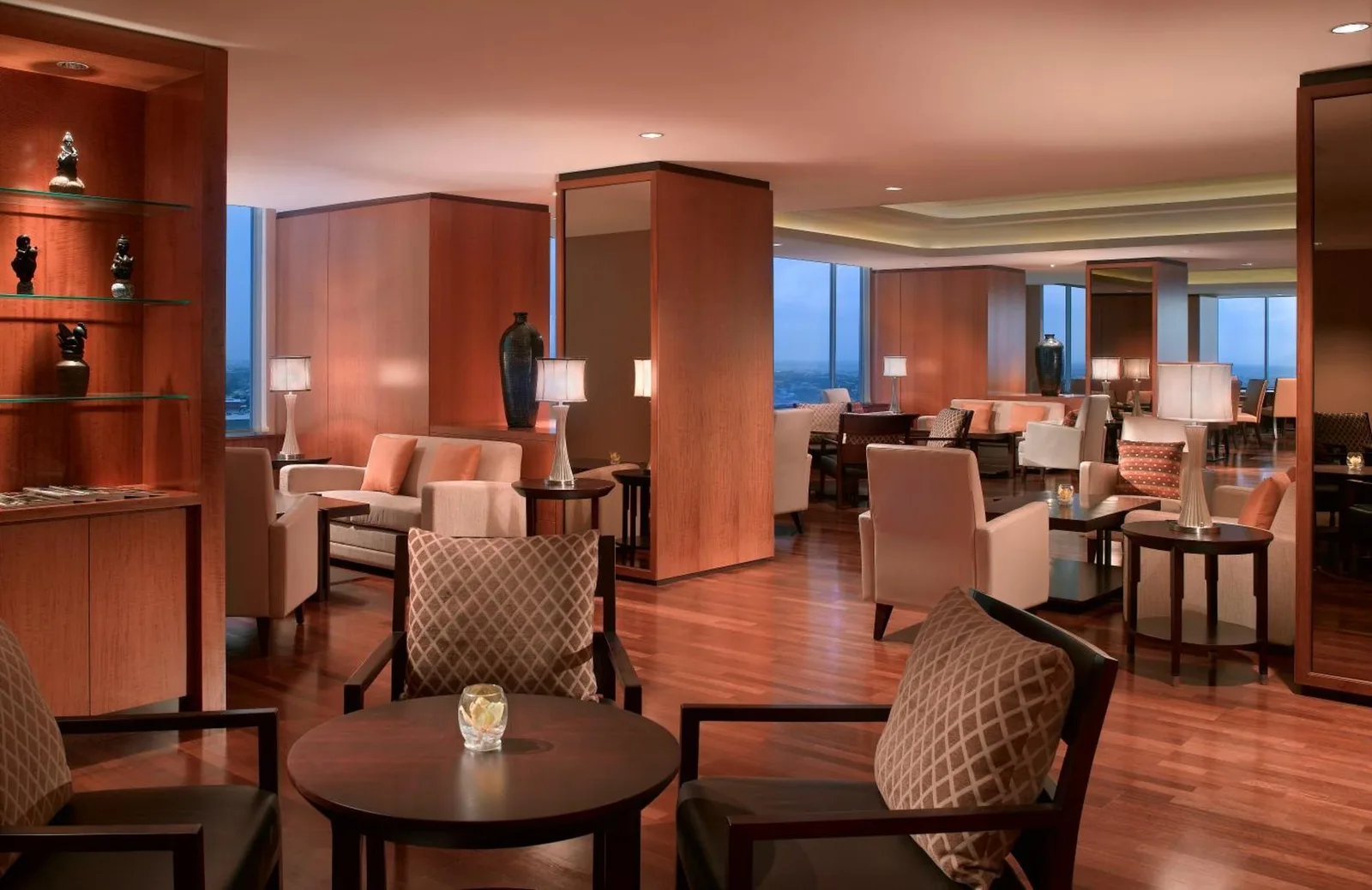 Espace lounge du JW Marriott Hotel Medan pour se détendre