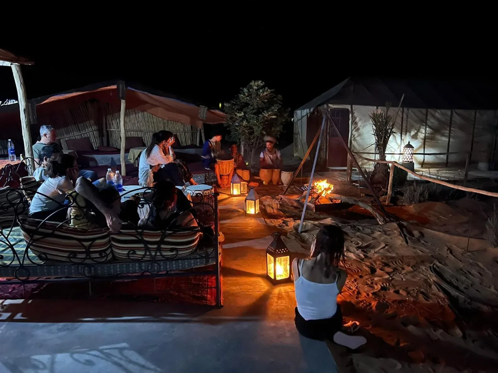 Campfire gathering at Kasbah Azalay Merzouga