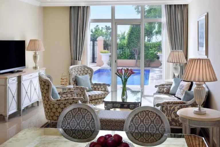 Lounge area at Kempinski Hotel Palm Jumeirah