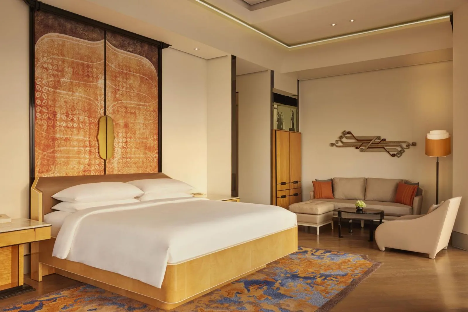 King room at Keraton At The Plaza, Jakarta