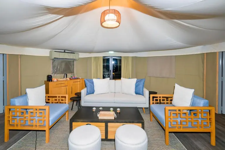 Lounge Space