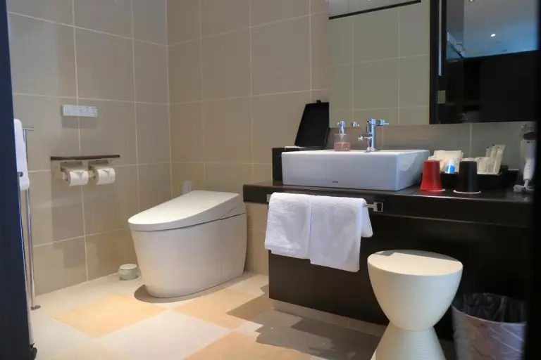 Stylish bathroom with amenities in Kizashi The Suite Kyoto Gion