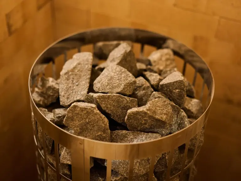 Piedras de sauna en KONJAKUSO OSAKA TSUTENKAKU MUSHIBUROYA Sauna Villa