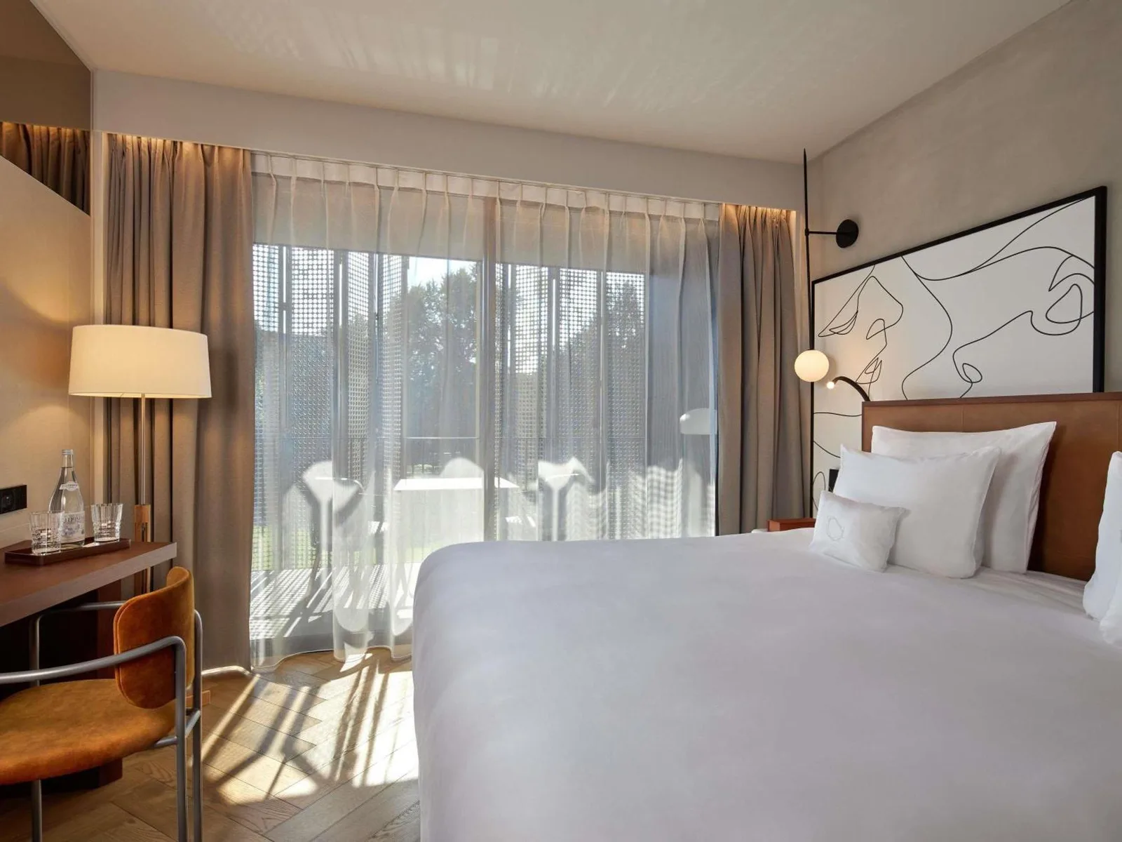 Bright Guest Room