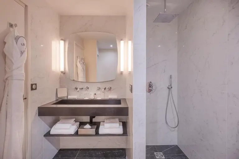 Elegant bathroom at Le Boutique Hotel & Spa in Bordeaux