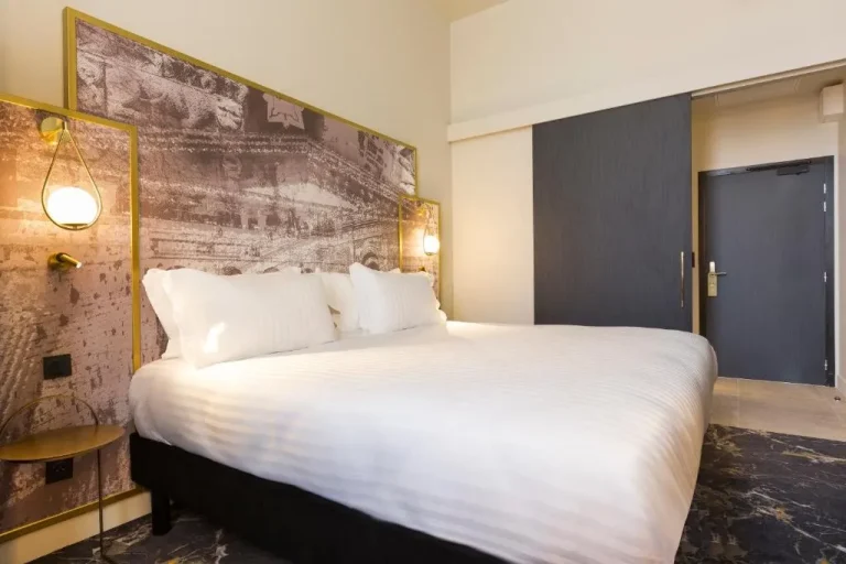 Suite espaciosa en Le Grand Hôtel Dieu by SOWELL COLLECTION en Nîmes