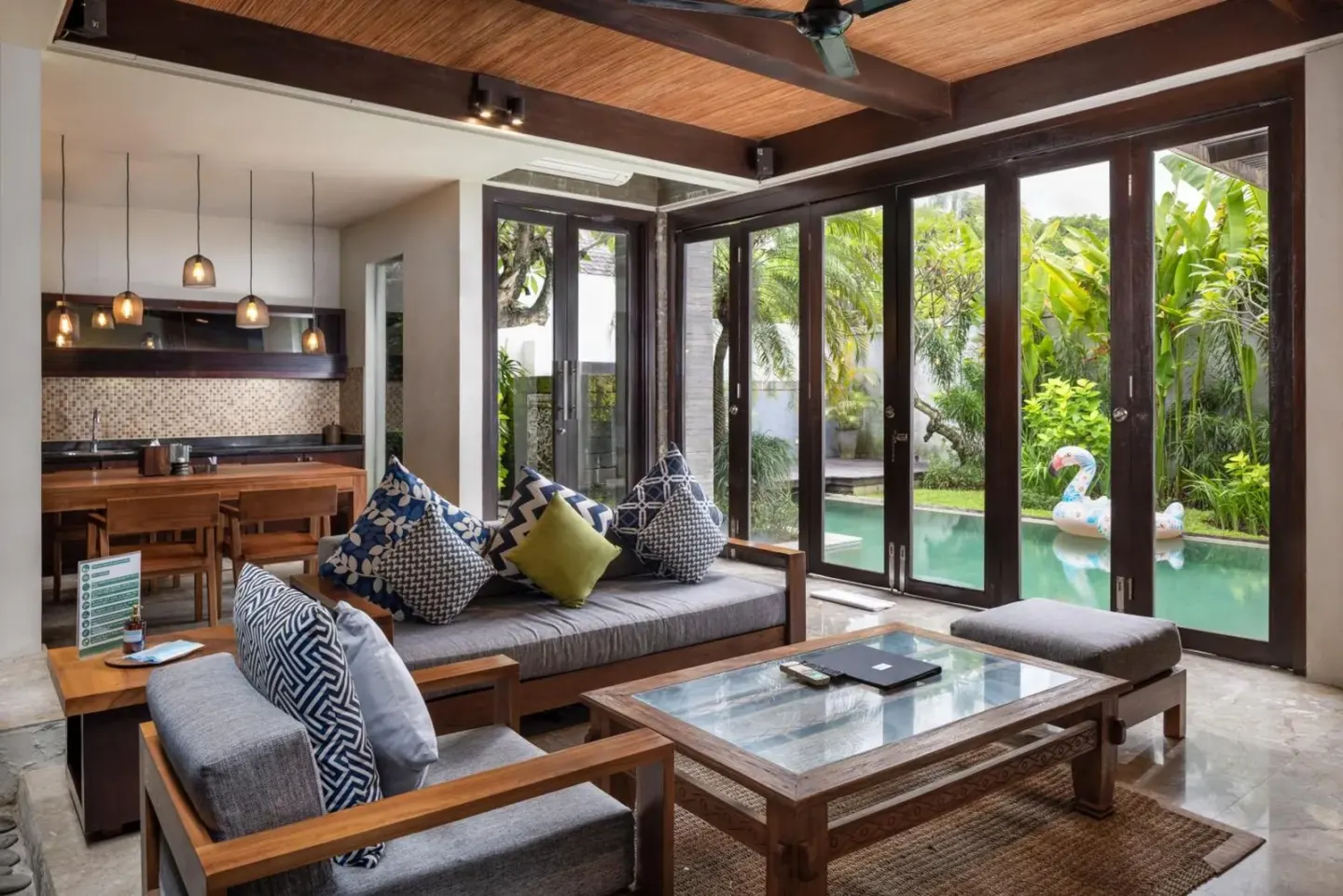 Gemütlicher Loungebereich in Le Jardin Villas Seminyak