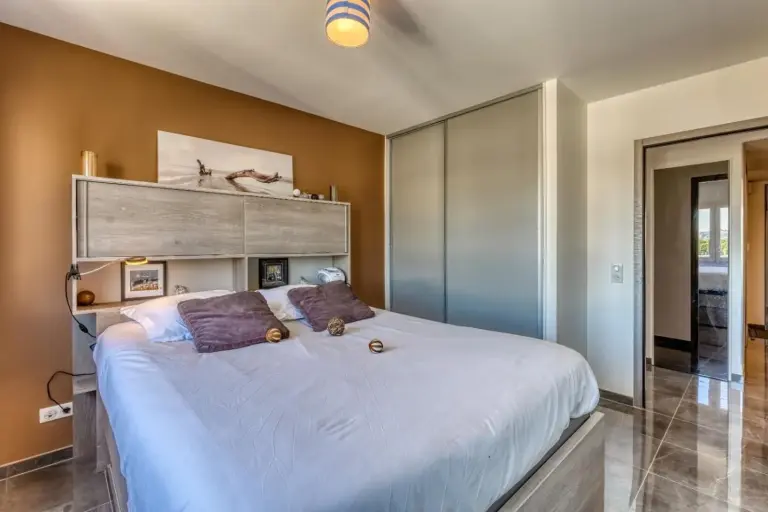 Dormitorio en Le Panorama du Lac en Annecy