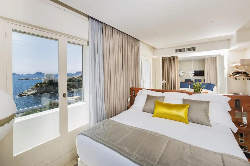 Scenic bedroom with coastline view at Le Petit Nice - Passedat in Marseille
