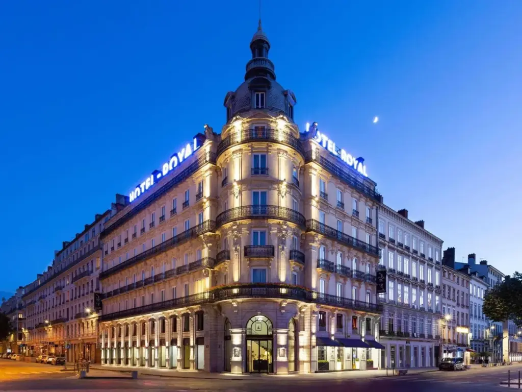 Hoteles cerca de Musée Miniature et Cinéma en Lyon, Francia