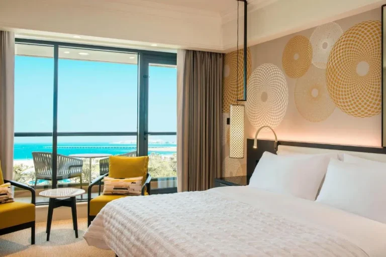 Ocean view room im Le Royal Meridien Beach Resort & Spa Dubai