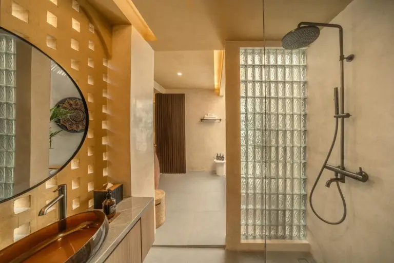 Stylish shower area at Leedon Villa Seminyak by Ini Vie Hospitality
