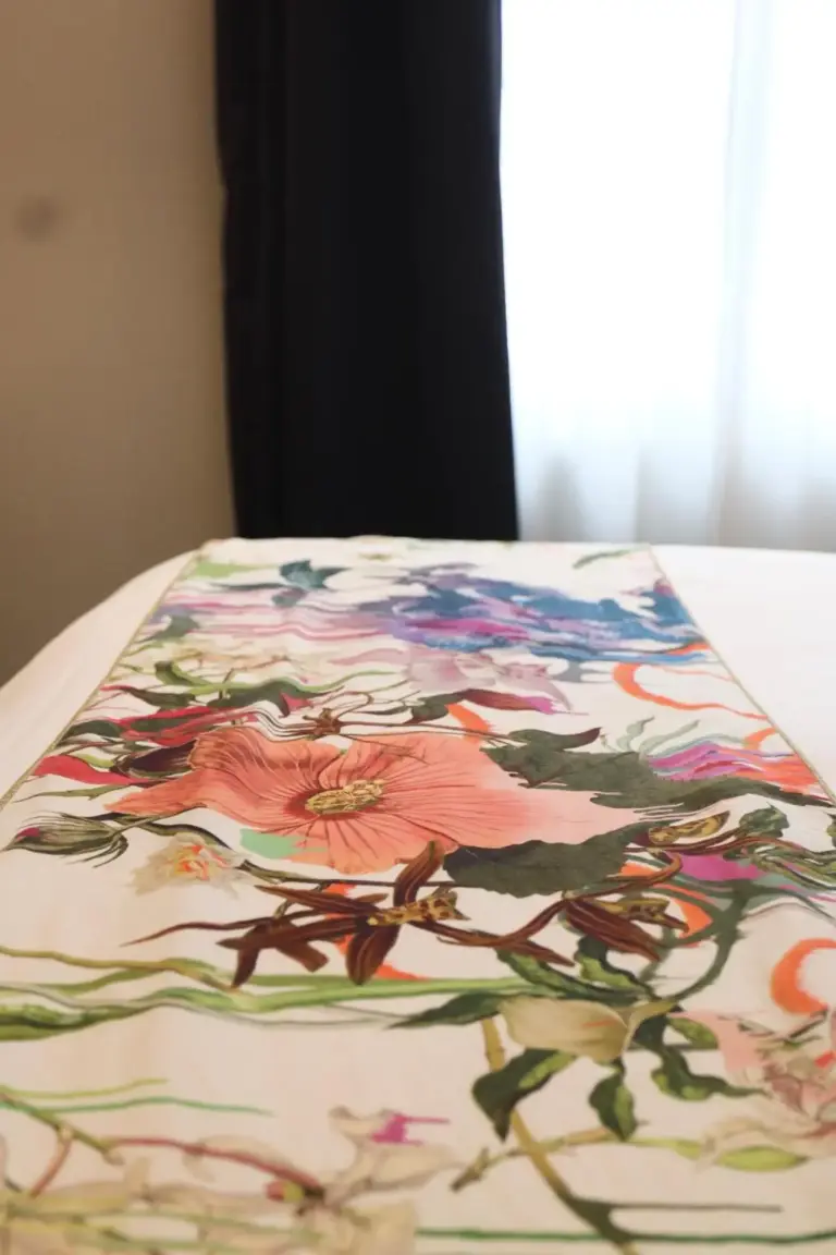 Detalle Decorativo en Les Trésorières en Tours