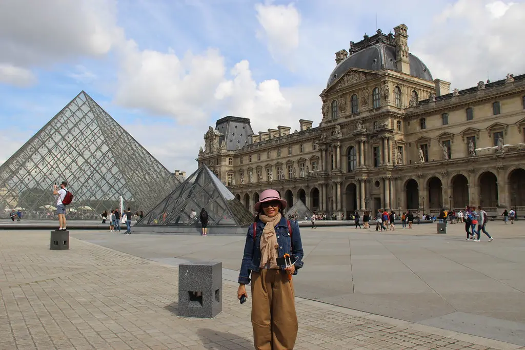 Louvre Museum