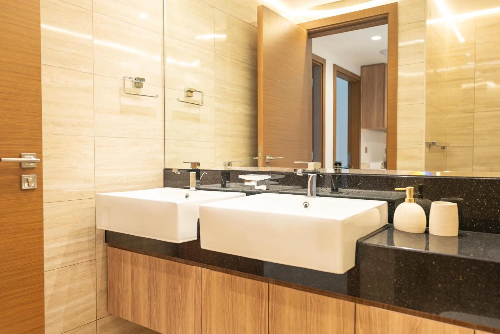 Luxury 1 & 2 BHK Apartments shower area in Dubai